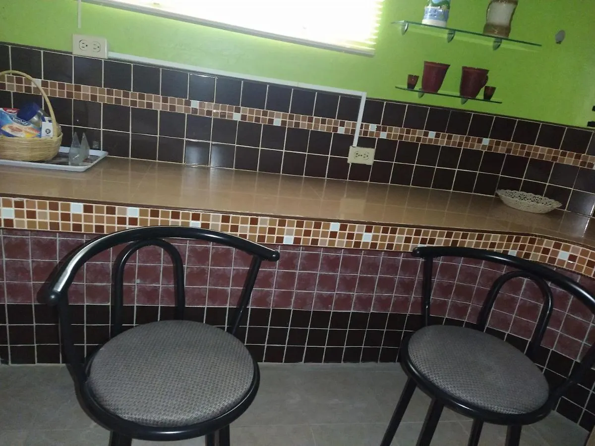 Apartament Gables Vacation Rentals With Private Gated Parking Onsite Knockpatrick